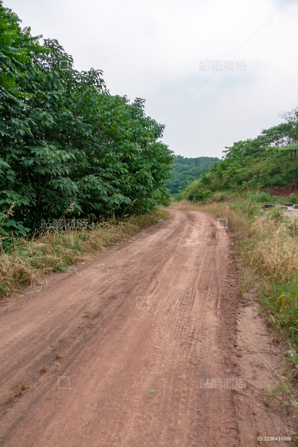 乡村泥巴土路素材
