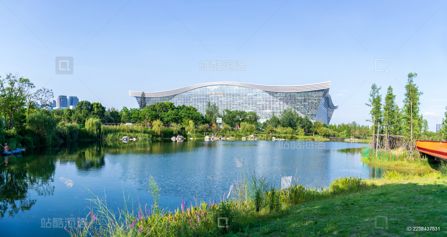 成都锦城湖公园自然风光