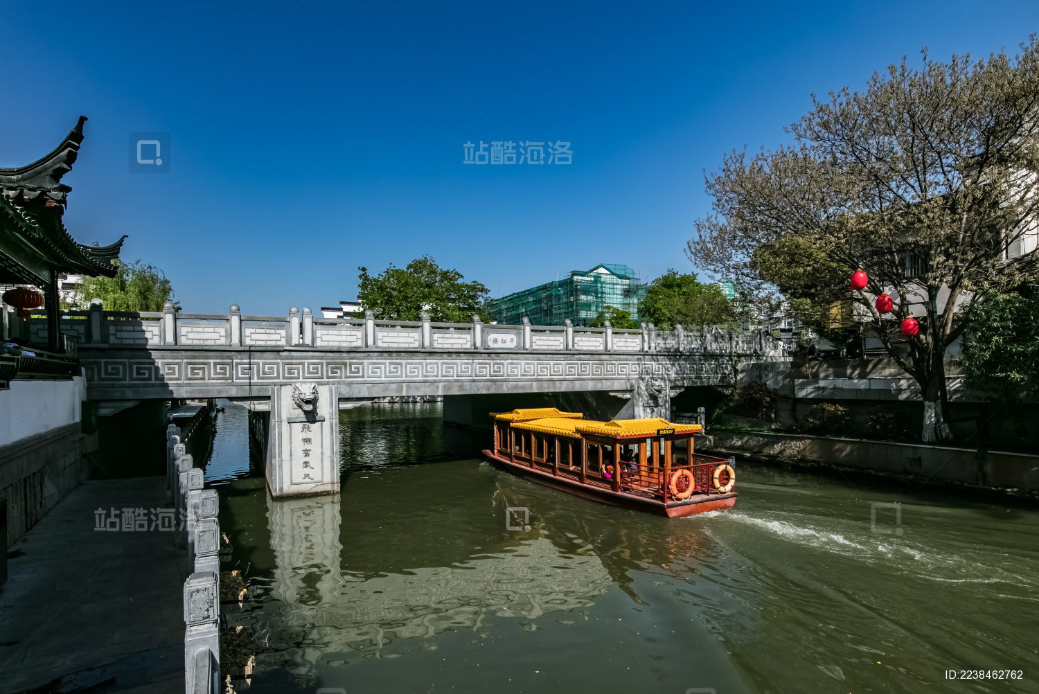 江苏省南京市十里秦淮河平江桥梁建筑