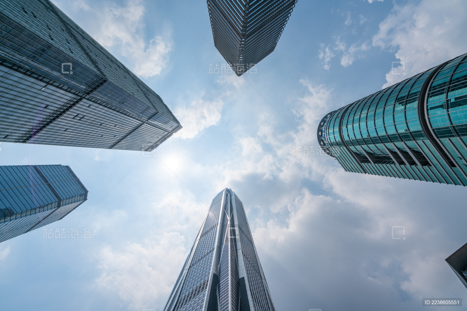 深圳市福田区摩天大楼CBD仰拍