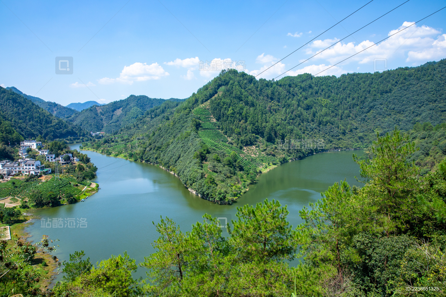 安徽省黄山市歙县丰乐河鲤鱼岭