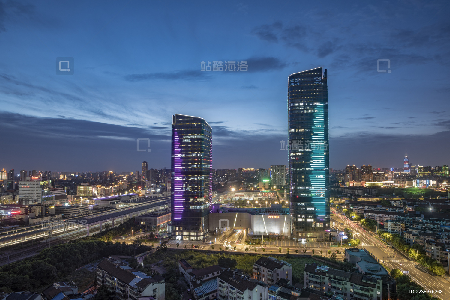 江苏省常州高铁站常州站夜景