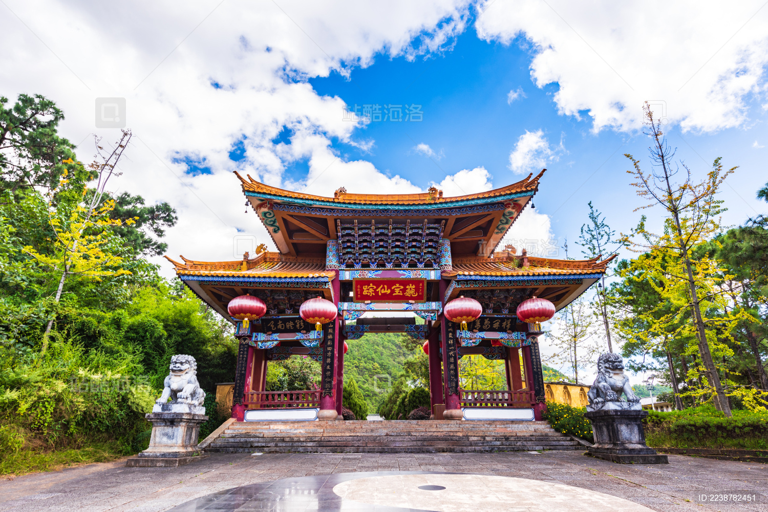 云南剑川县石宝山上有139尊造像！是南诏、大理国时期的艺术瑰宝