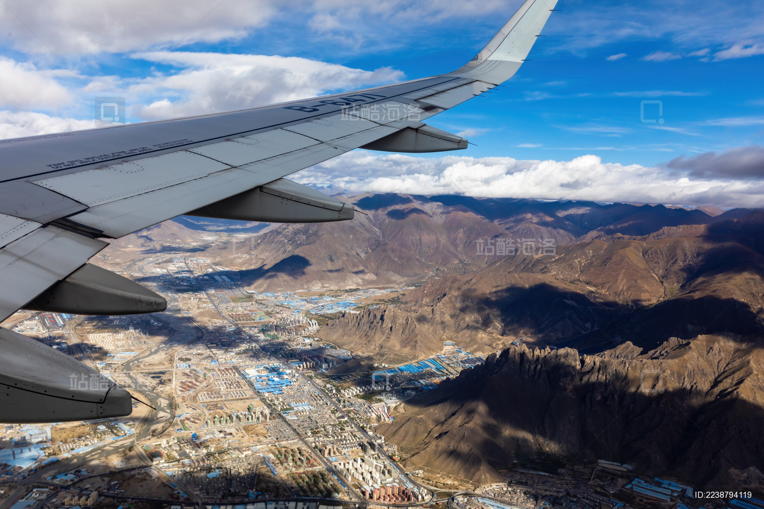 中国西藏拉萨河谷旅行航拍