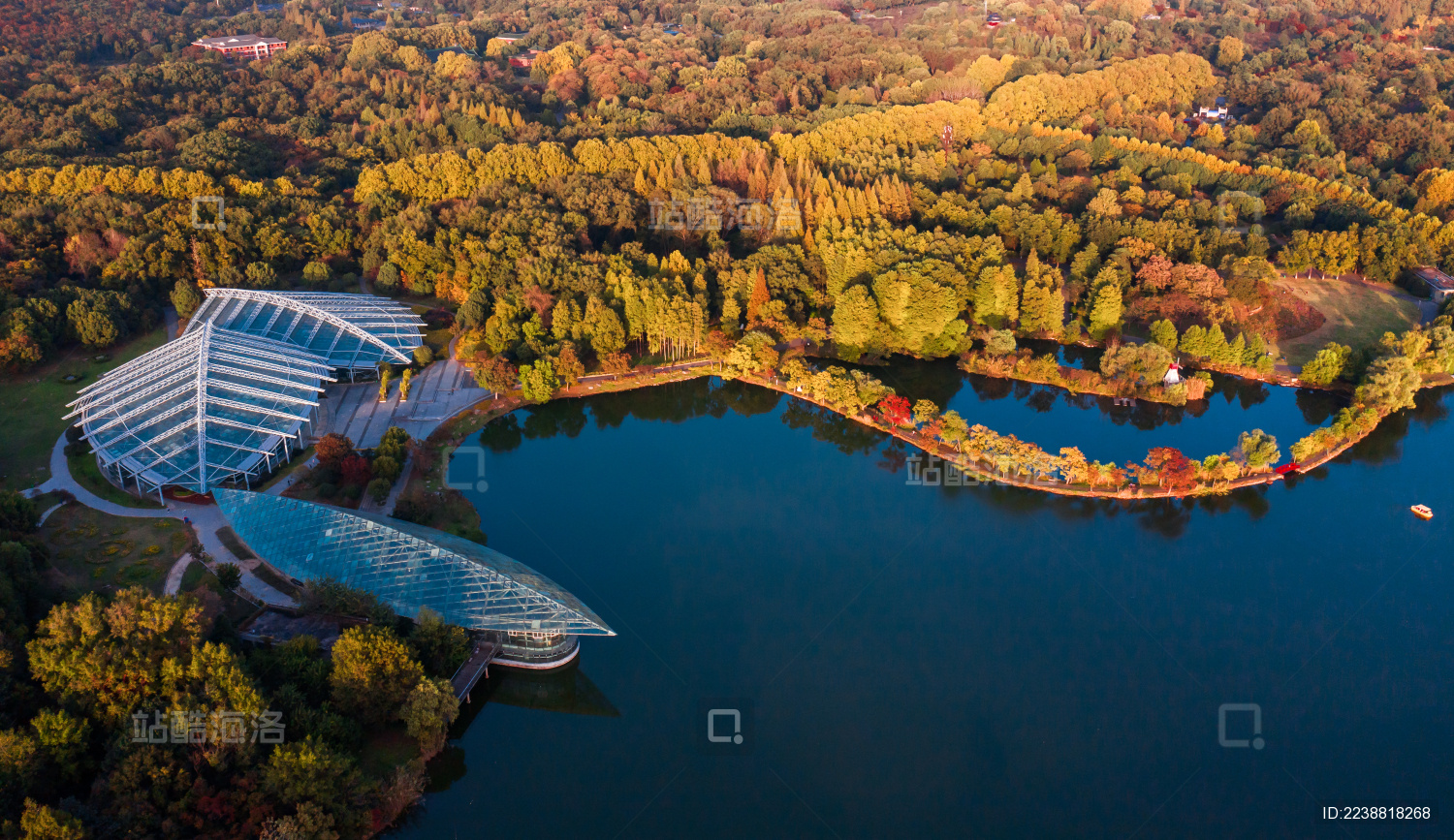 中国江苏省南京市中山陵前湖航拍