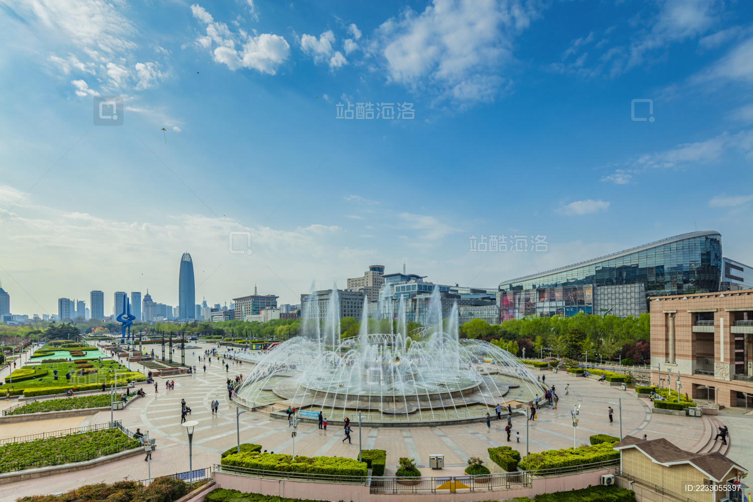 中国山东济南泉城广场荷花音乐喷泉外景