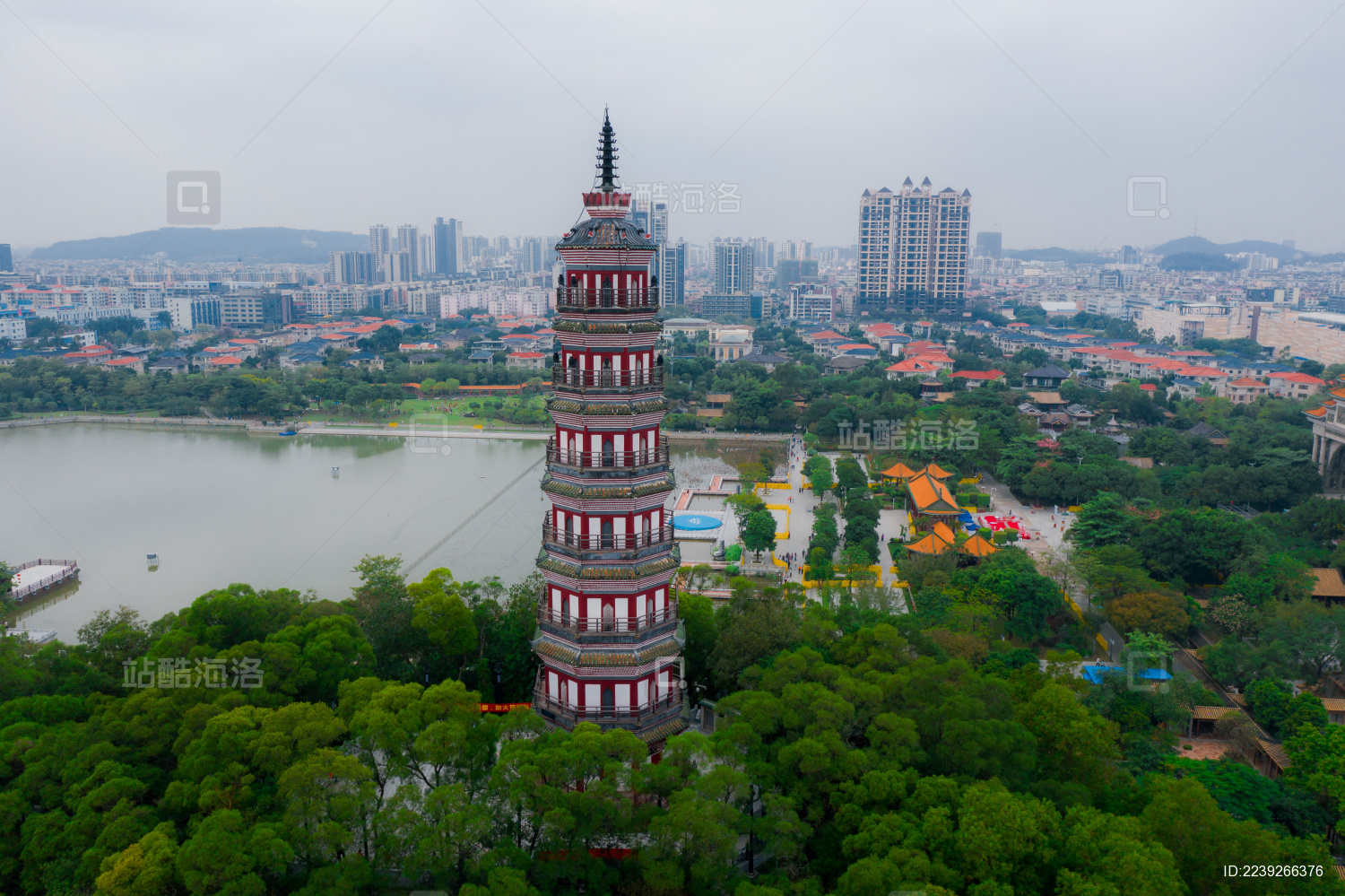 中国广东省顺德市顺峰山公园太平塔