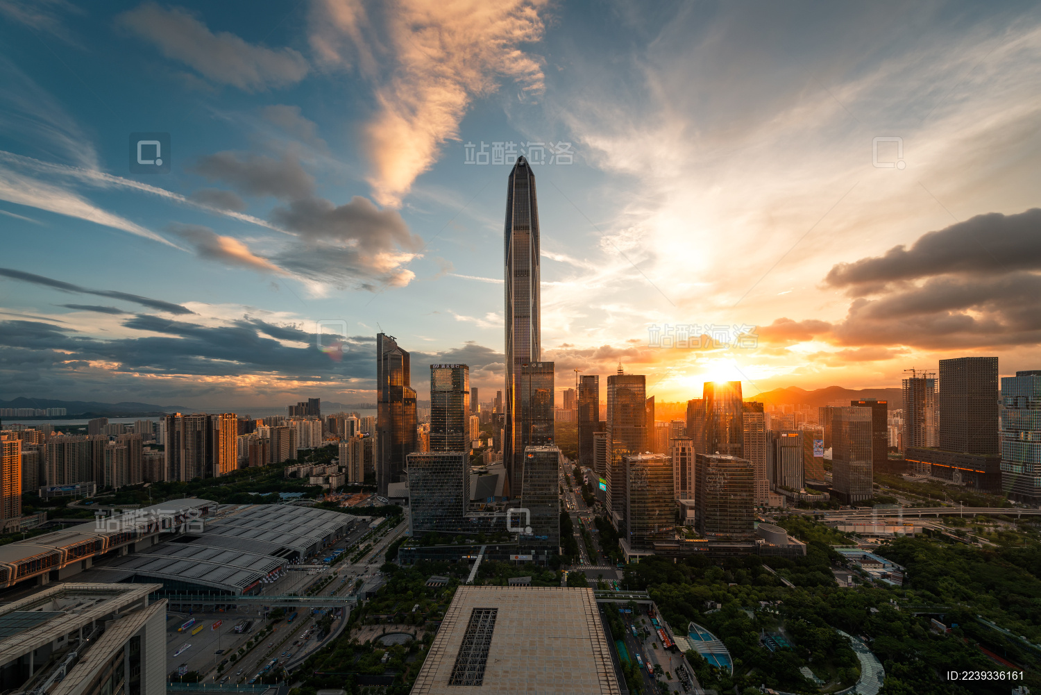 深圳市福田区CBD平安金融中心夜景