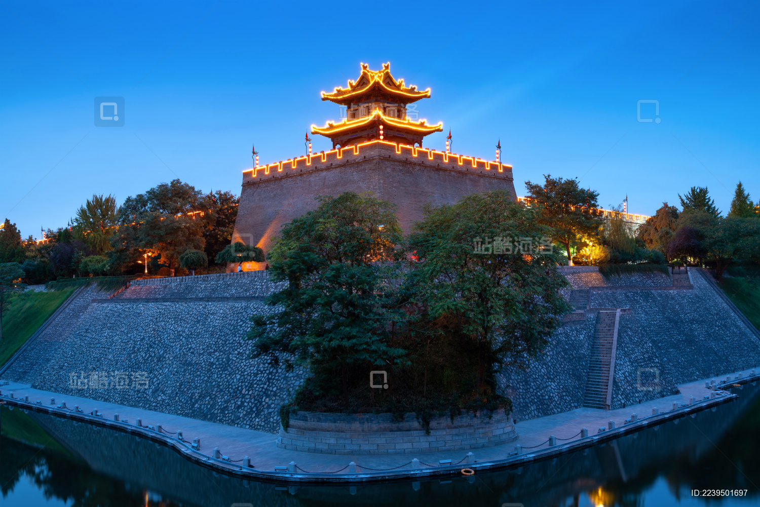 陕西西安东南角角楼夜景