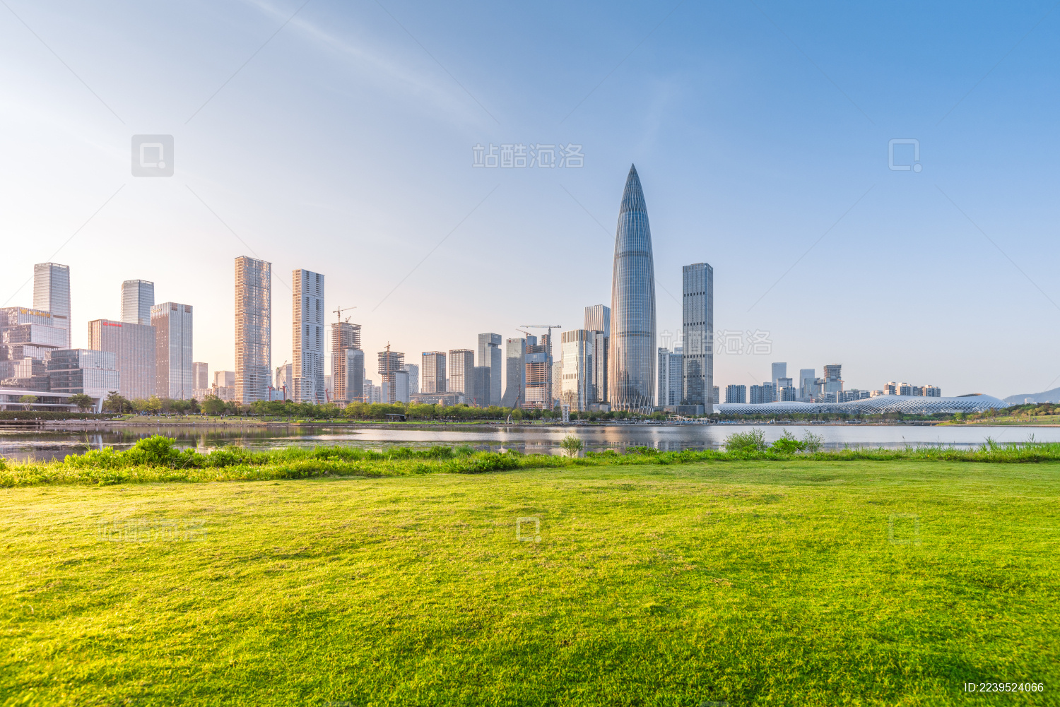 中国广东深圳南山区人才公园风光