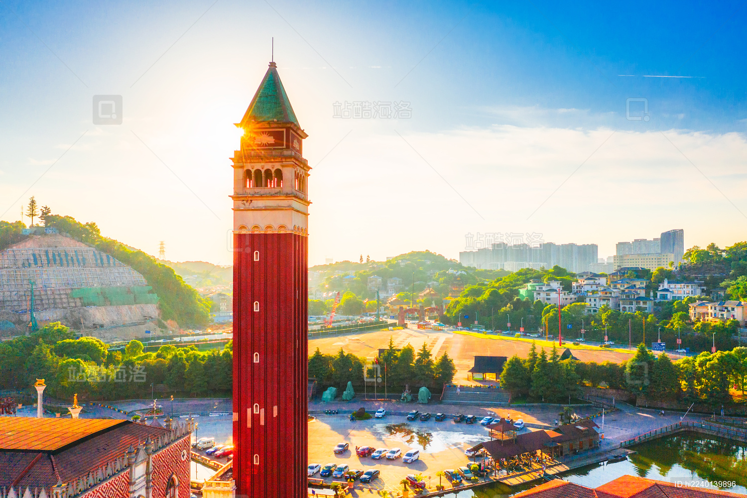 中国浙江杭州威尼斯水城地标钟楼