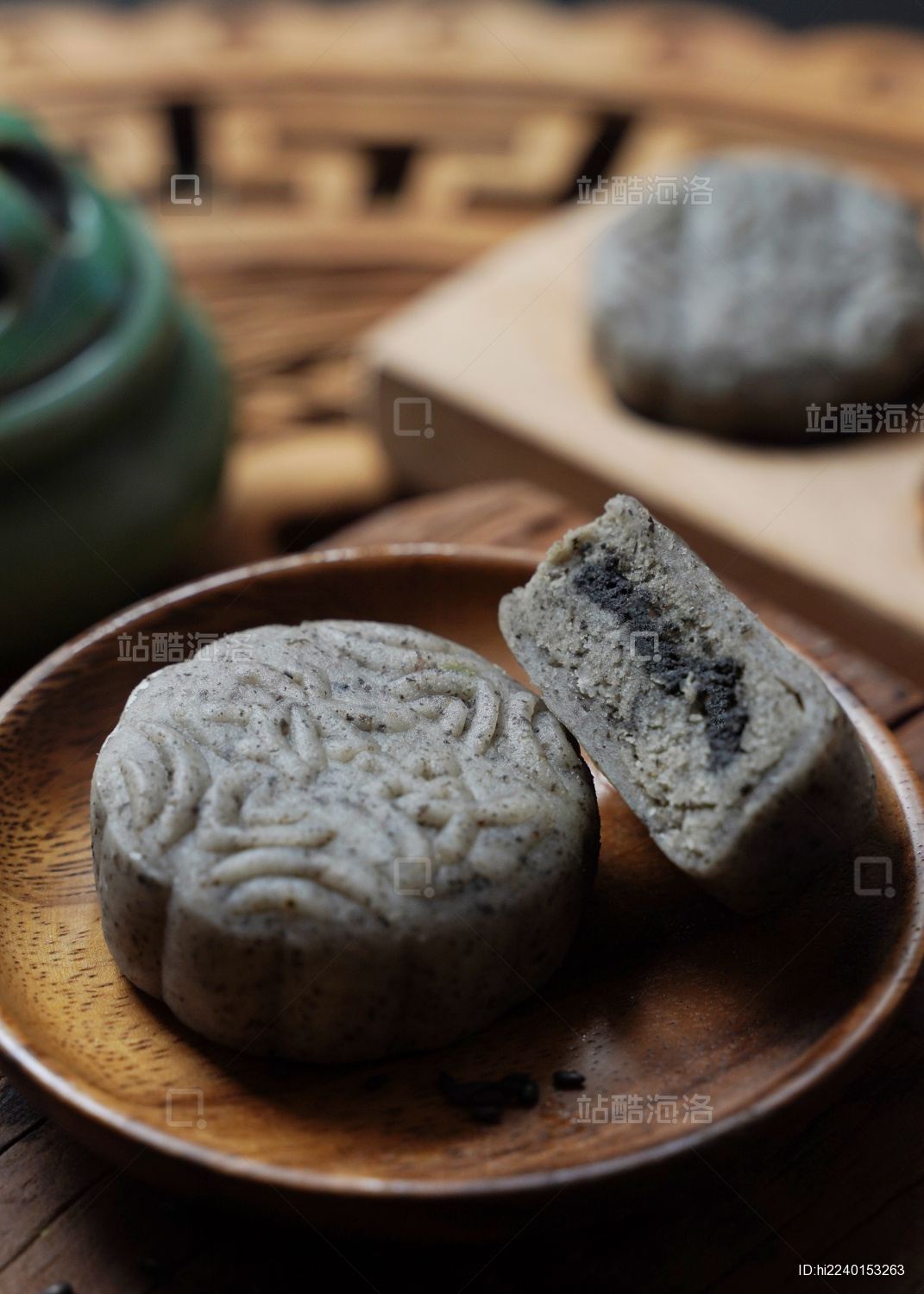 传统手工冰皮月饼