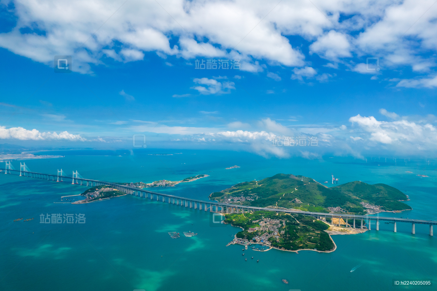 中国福建省平潭县公铁大桥航拍