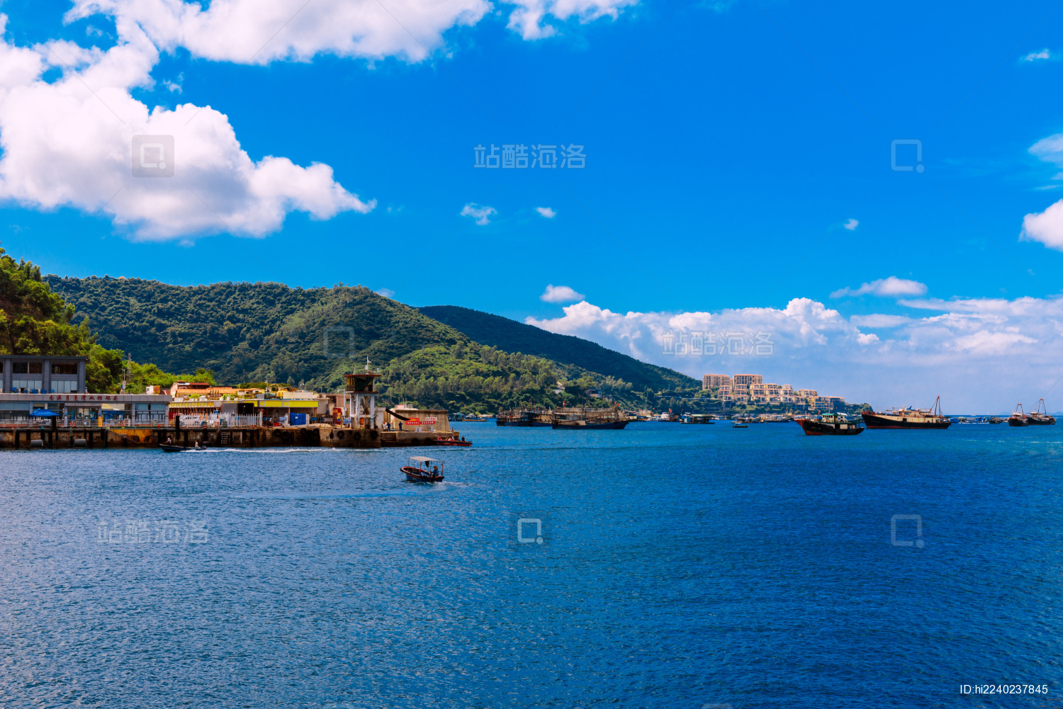 深圳南澳月亮湾渔港码头