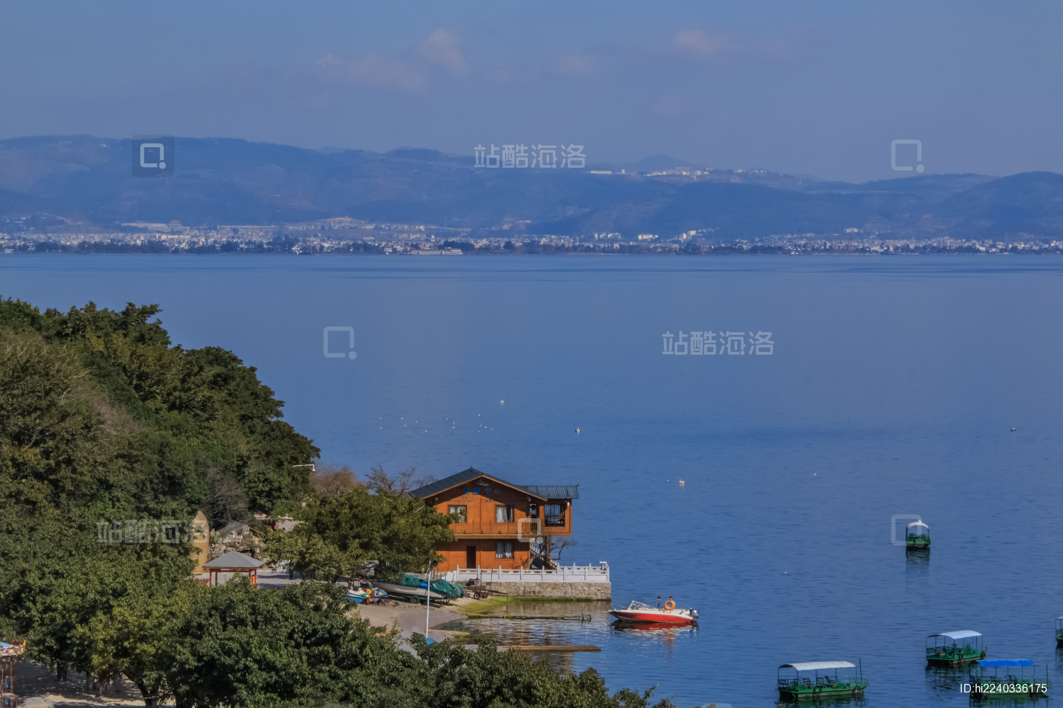 云南省玉溪市抚仙湖自然景观