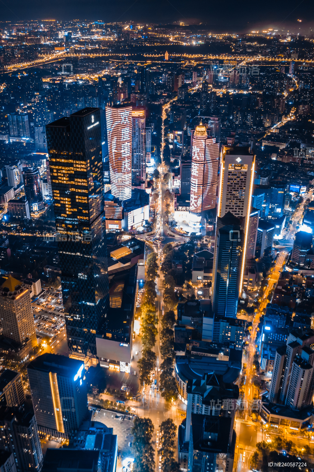中国江苏南京中山路高楼城市天际线夜景航拍
