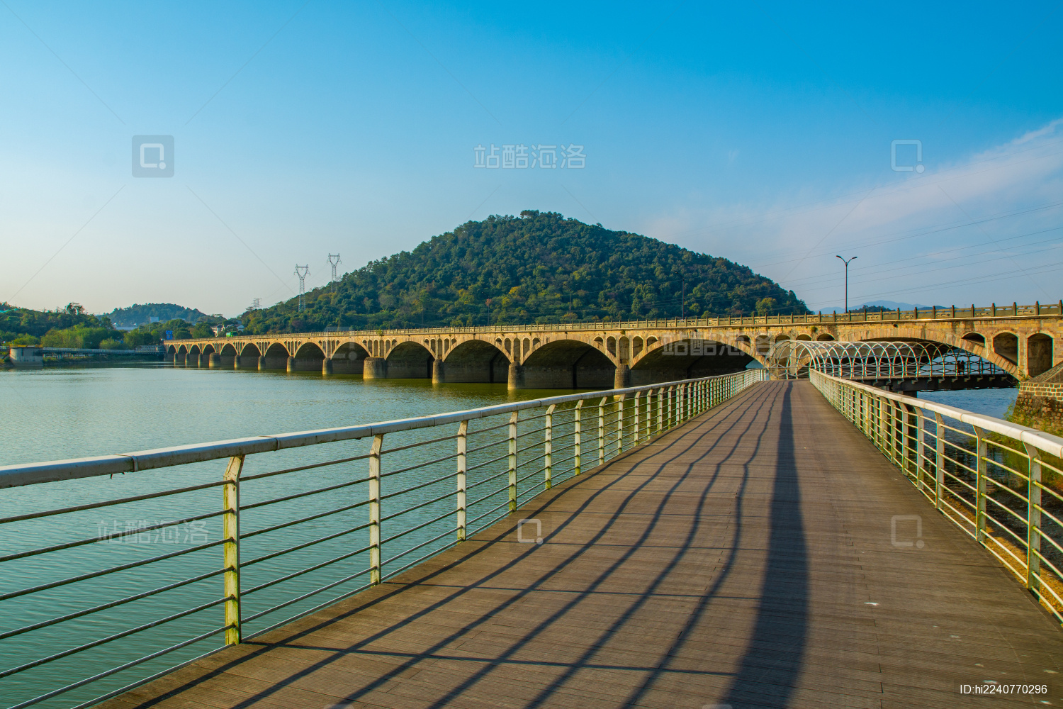 中国浙江杭州临安区青山湖绿道