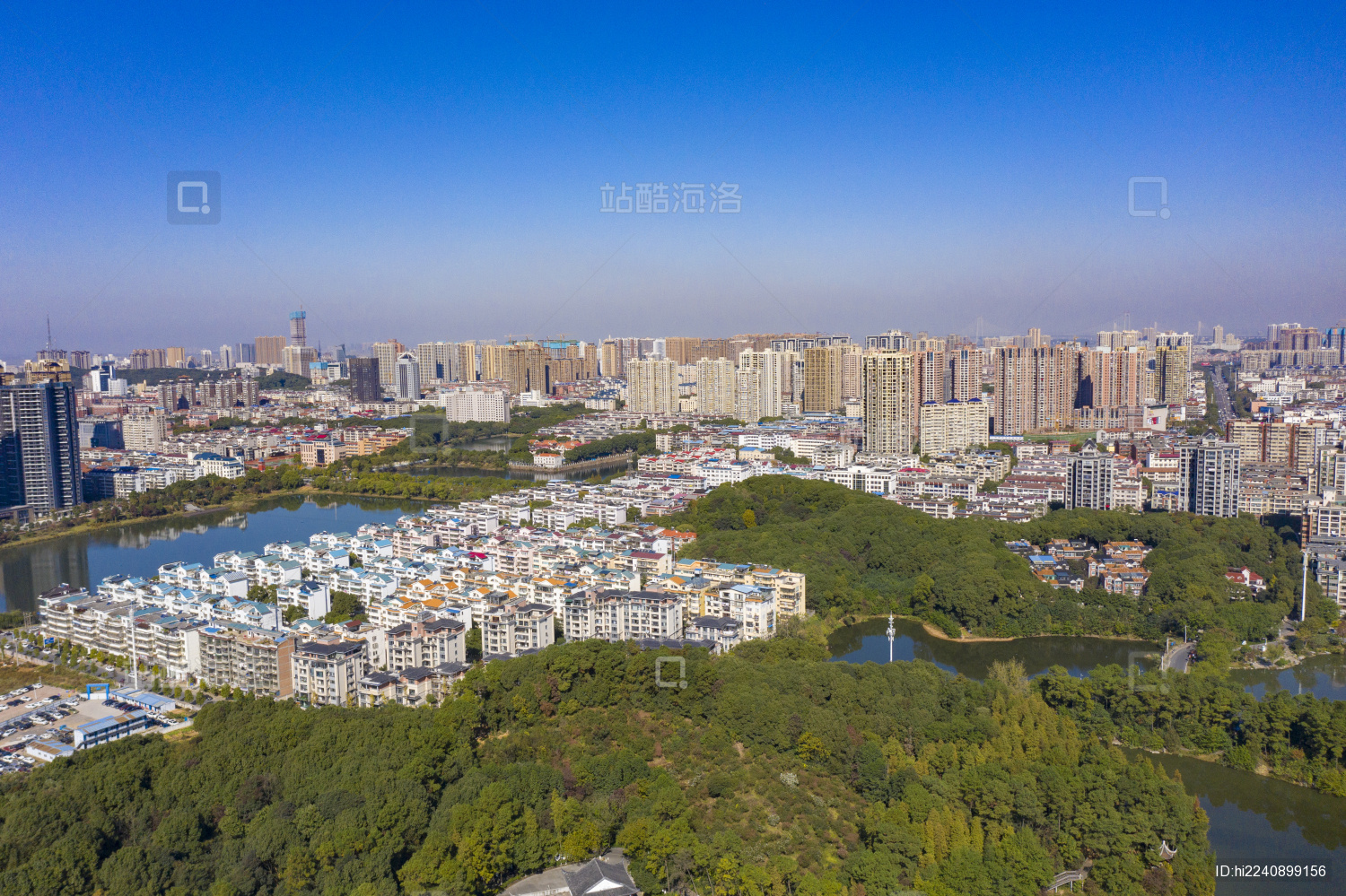 航拍中国湖南岳阳市城市景观