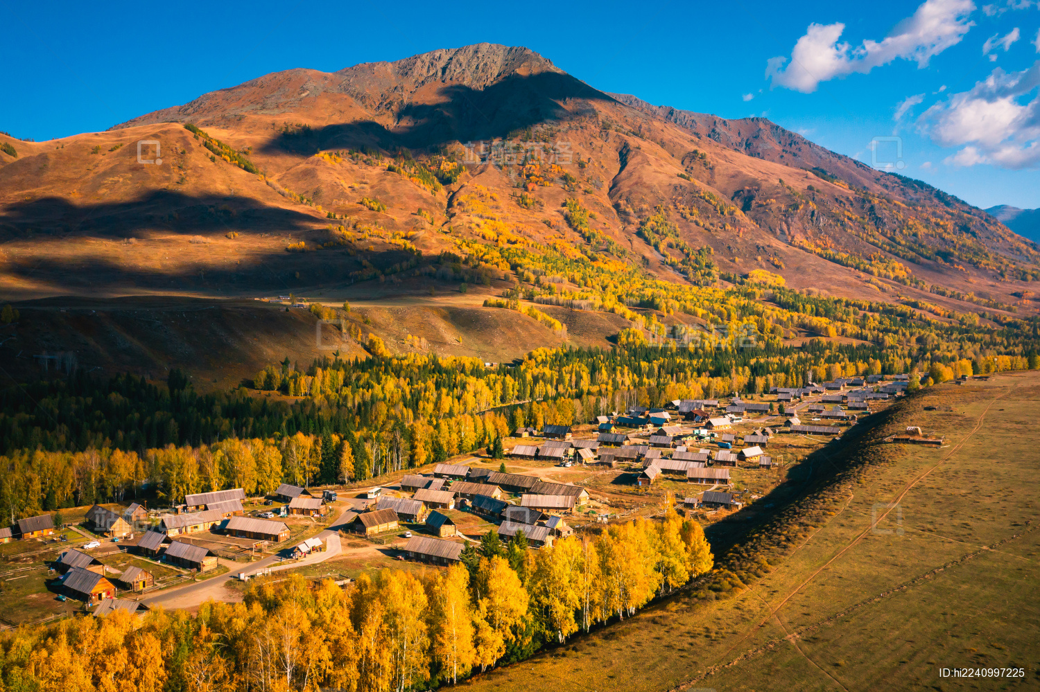 地质学爱好者必去——新疆阿勒泰富蕴可可托海三号矿坑 - 知乎
