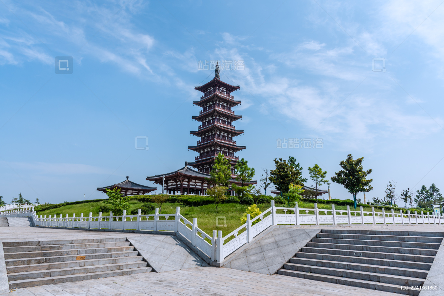 中国安徽宿州灵璧钟馗文化园的馗风塔