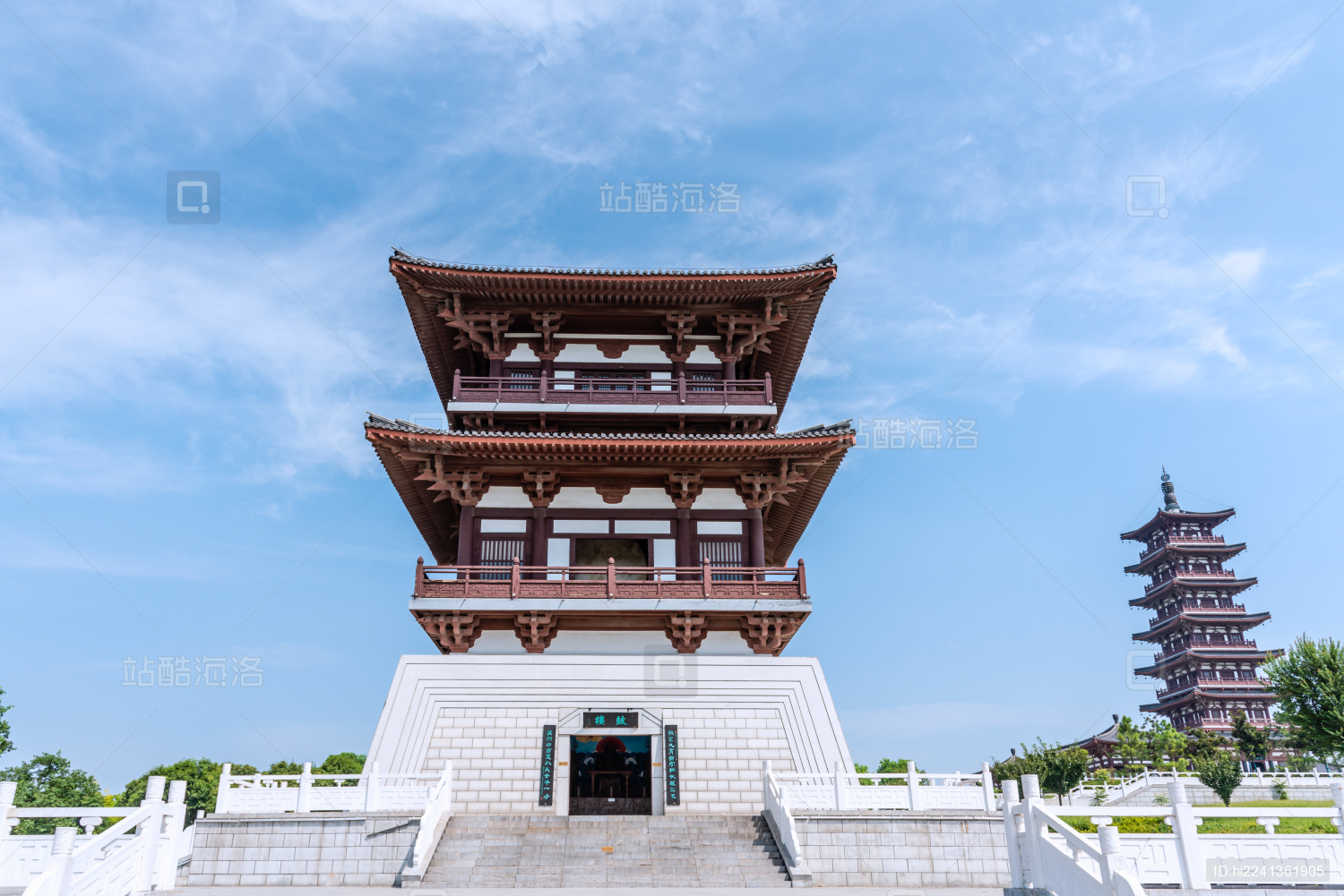 中国安徽宿州灵璧钟馗文化园的钟鼓楼