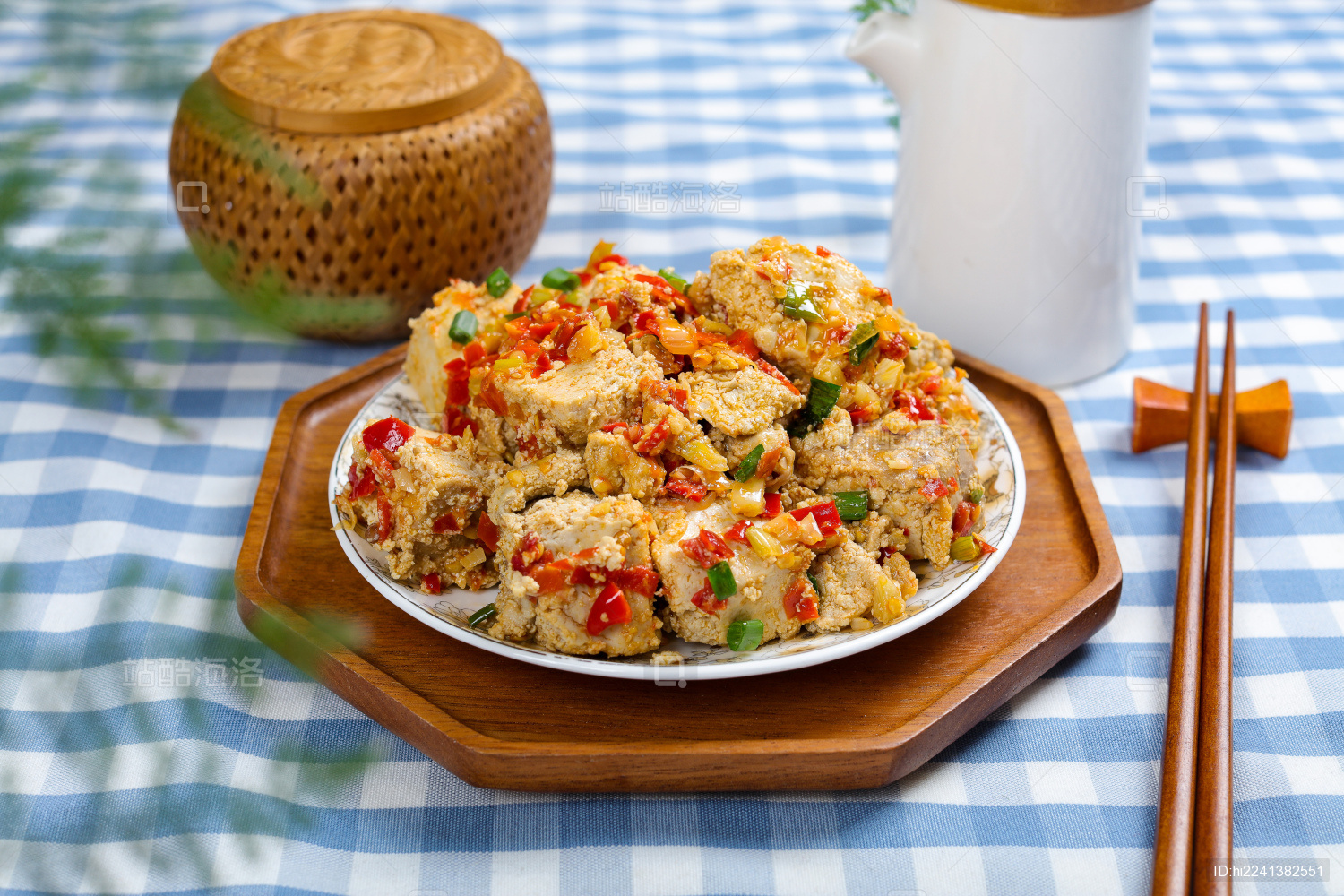 香辣美味农家菜蒸剁椒臭豆腐_站酷海洛_正版图片_视频_字体_音乐素材