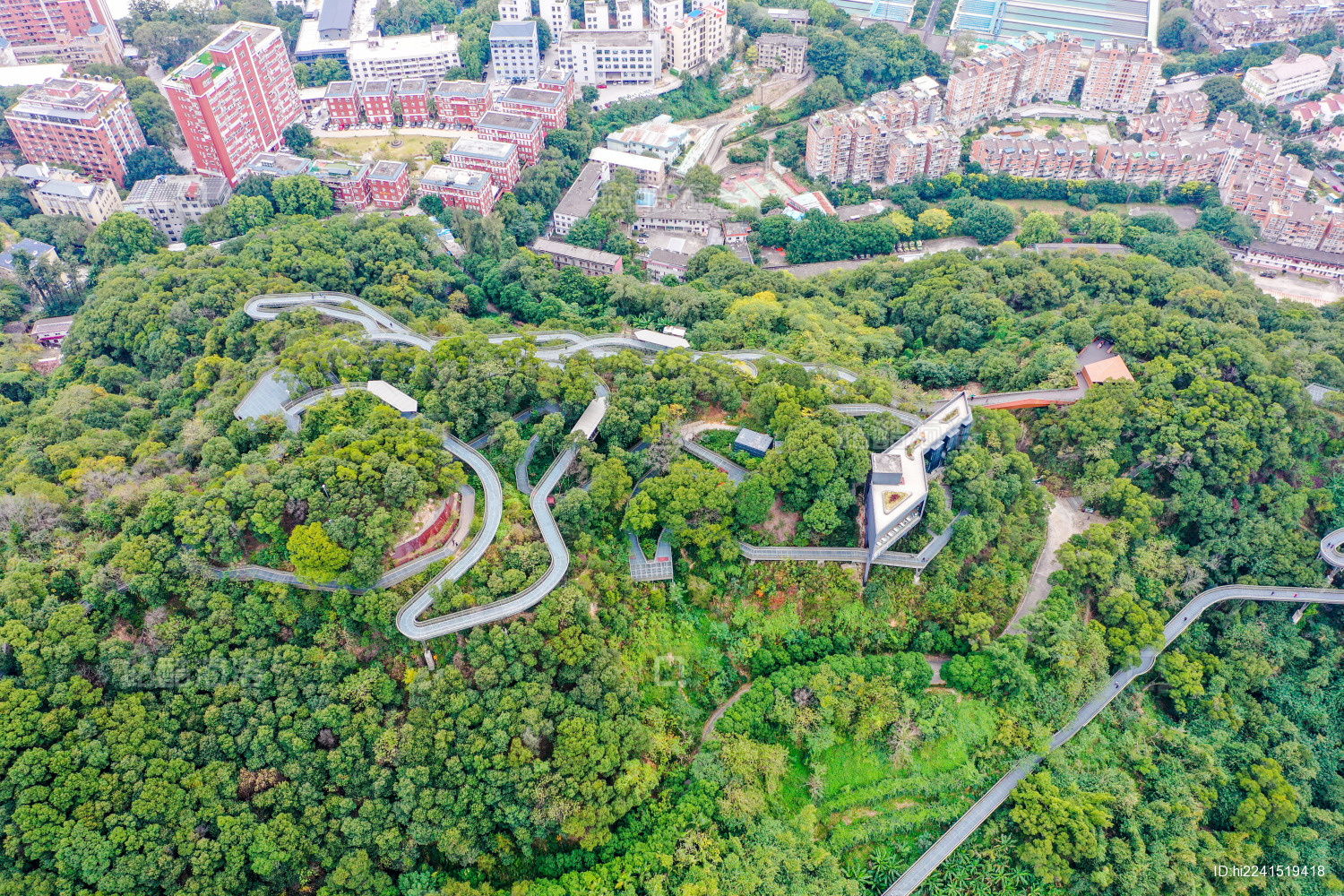 航拍中国福建福州城市森林步道福道金牛山公园段