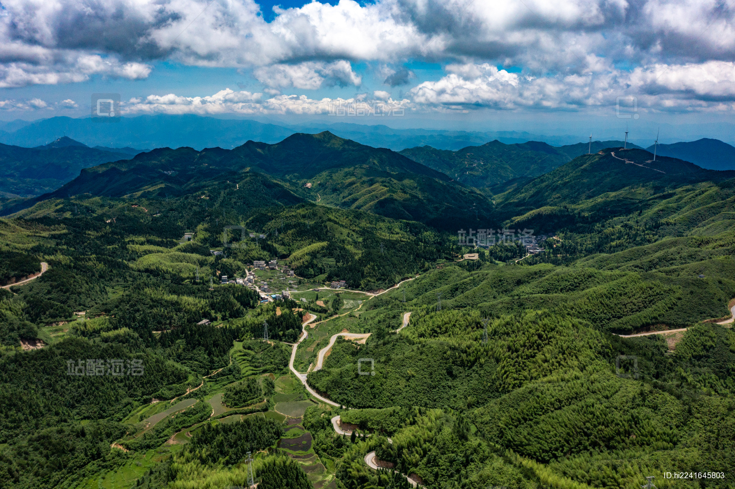 航拍中国湖南郴州仰天湖大草原