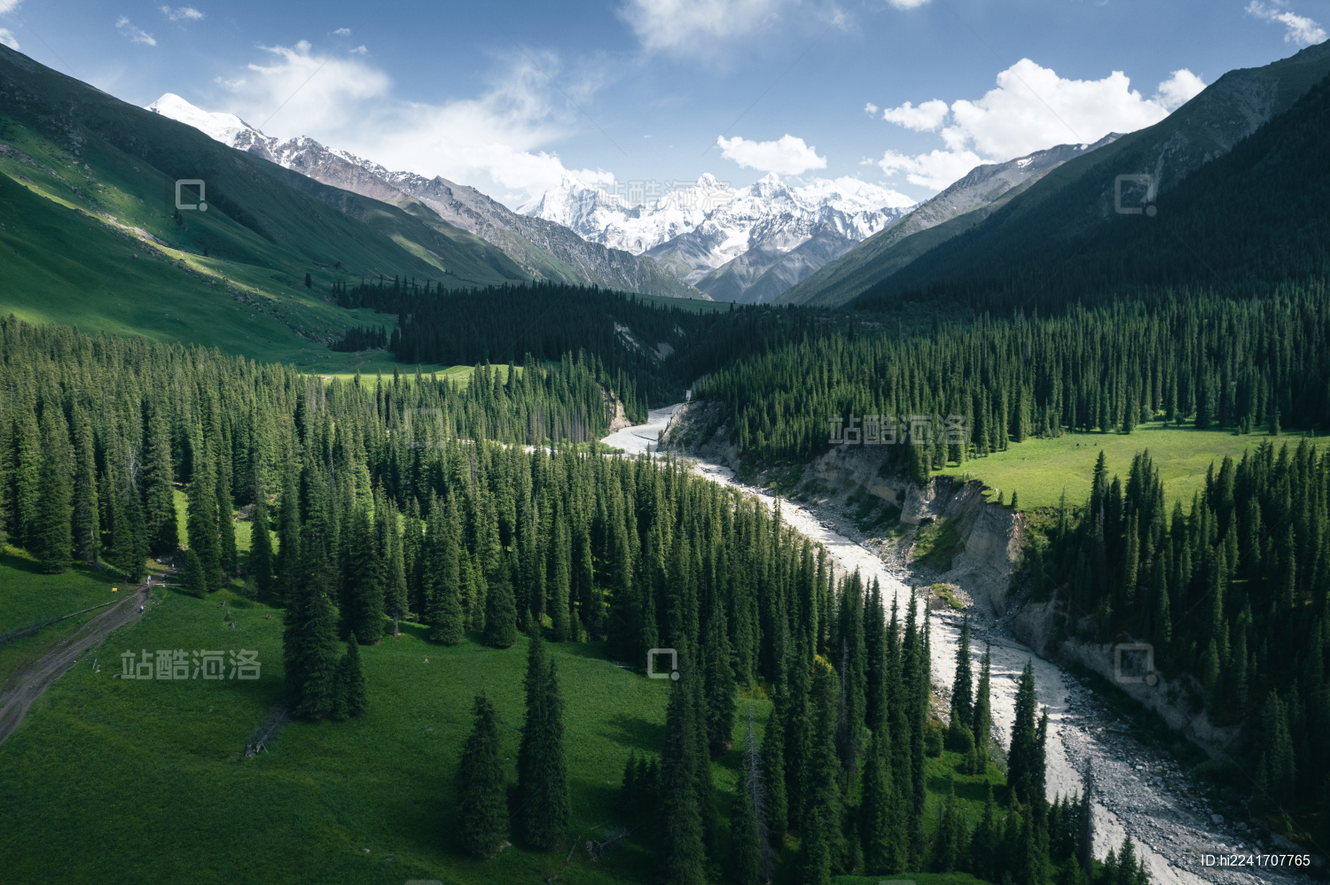 新疆伊犁夏塔景区