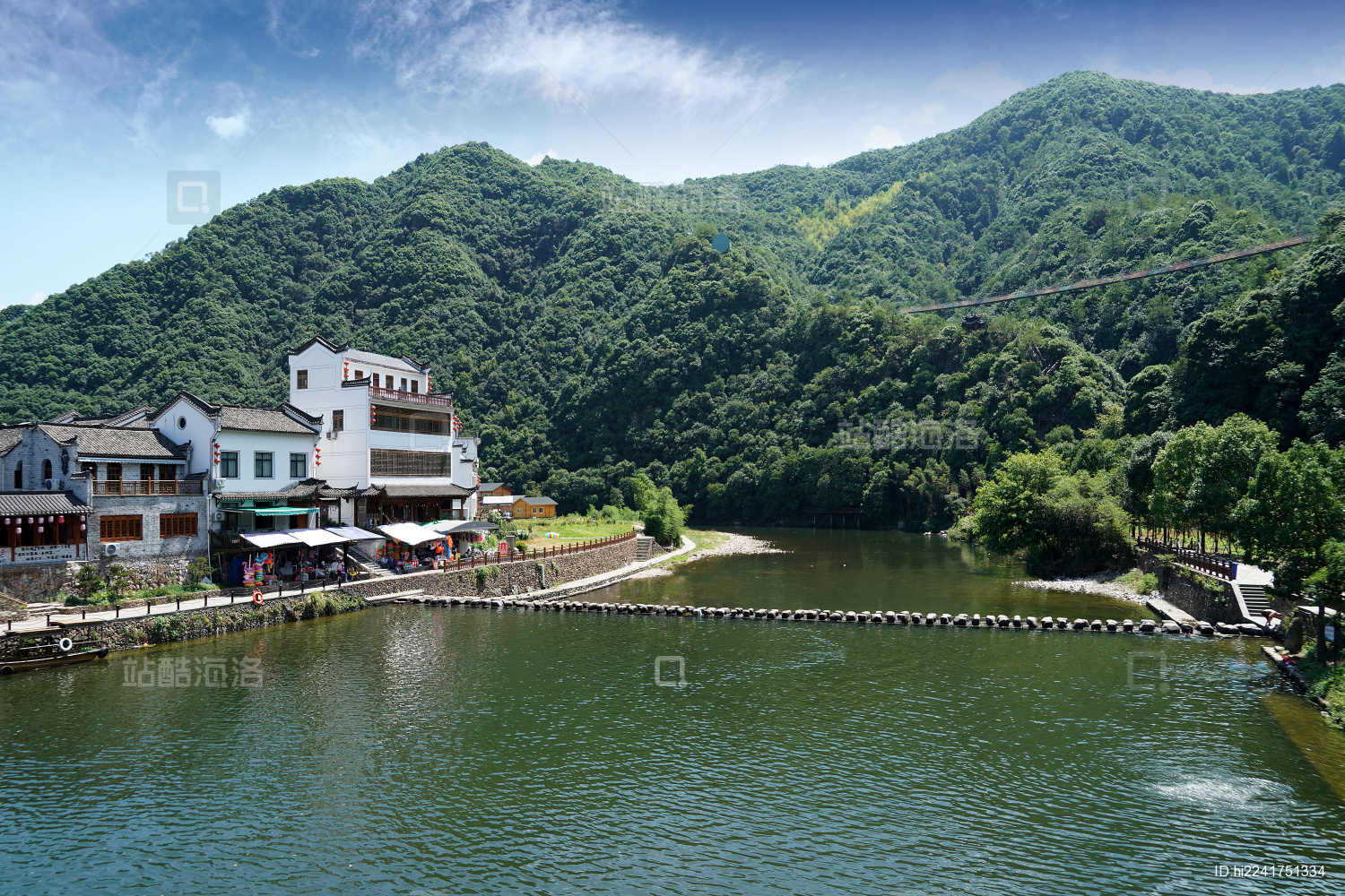 金华市浦江县大畈乡上和村中国诗人小镇