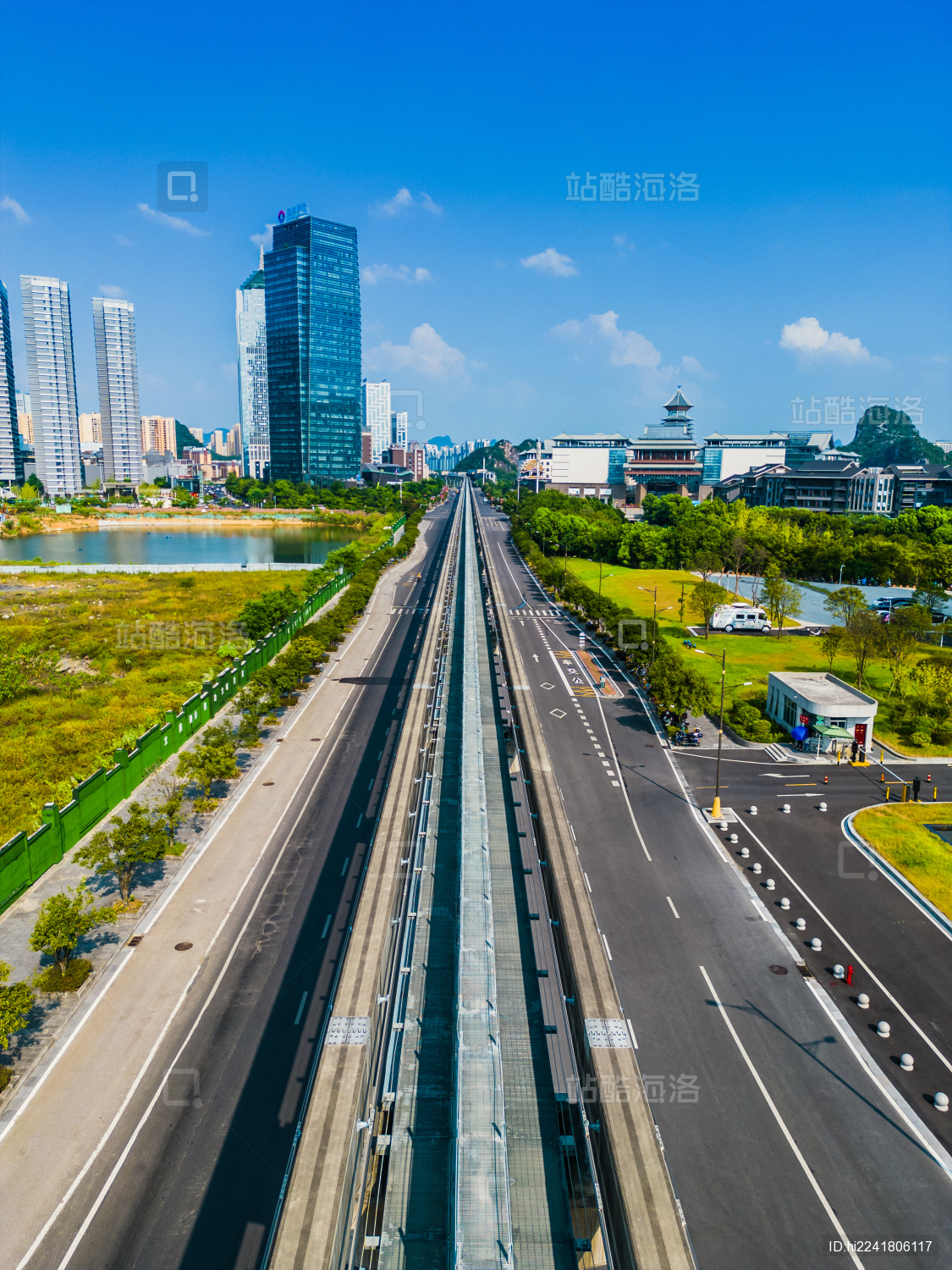 中国广西桂林新区云轨交通系统