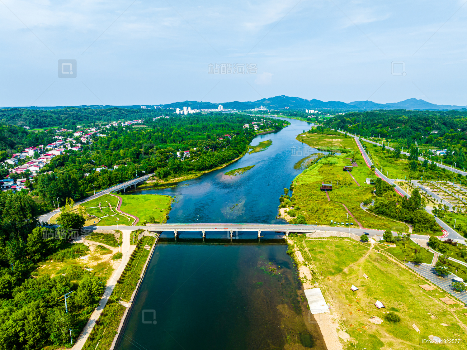 中国安徽六安市西淠河风光