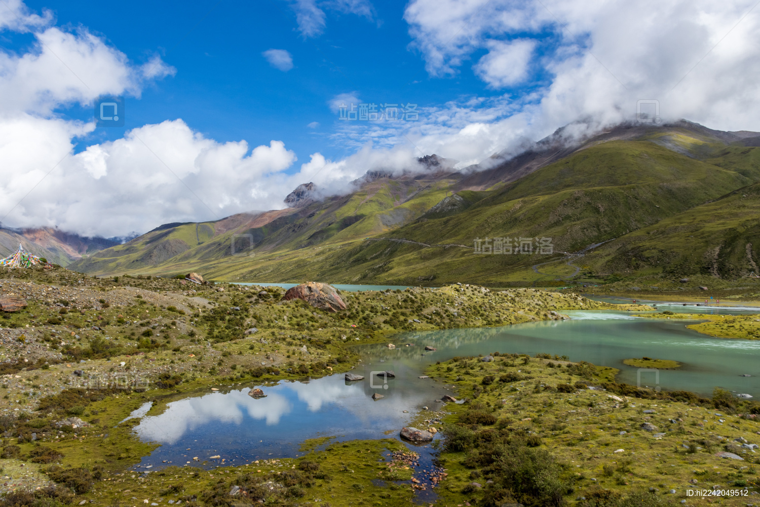 中国西藏比如县萨普神山