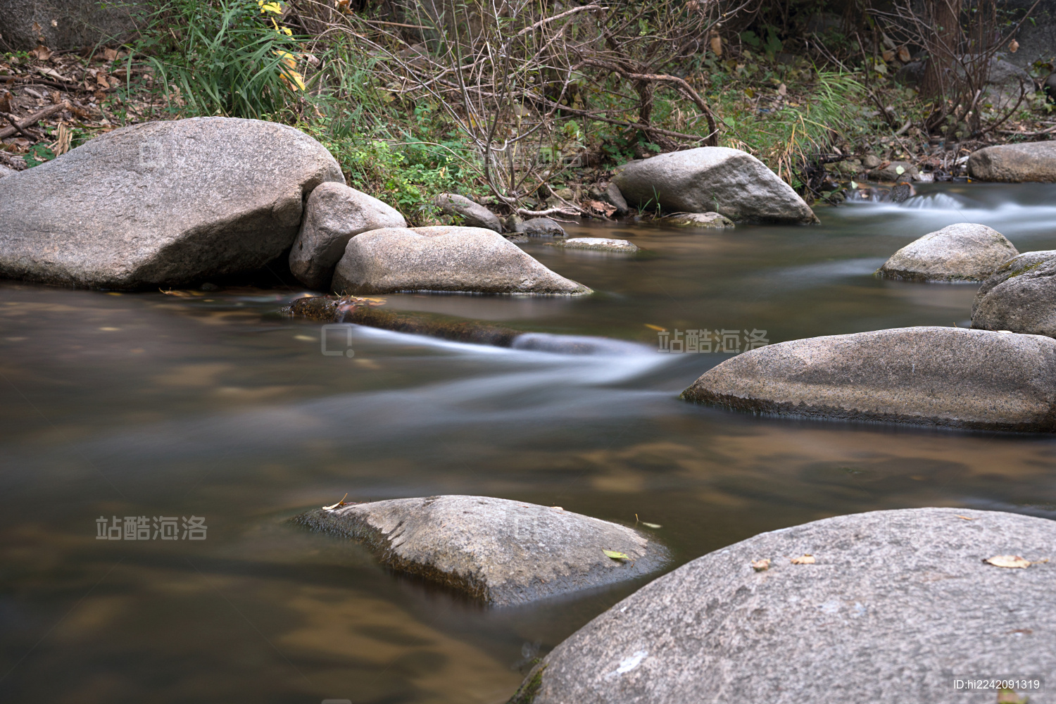 北京山区景点流水慢门摄影