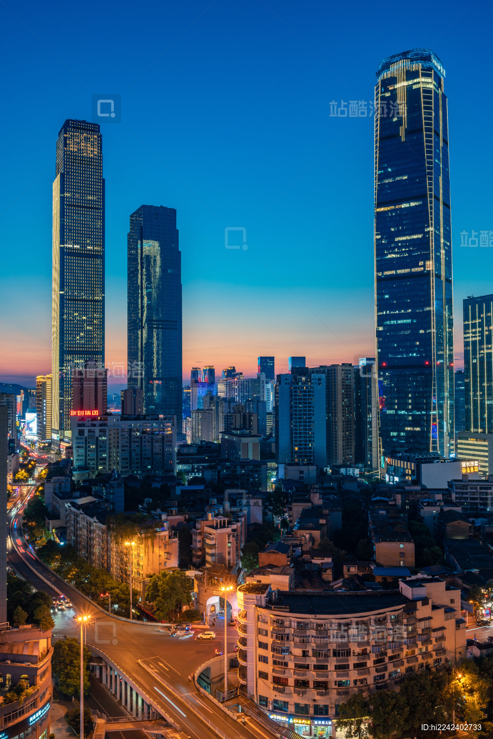 长沙九龙仓国际金融中心&世茂环球金融中心