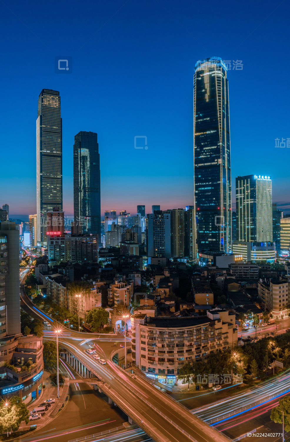 长沙九龙仓国际金融中心&世茂环球金融中心