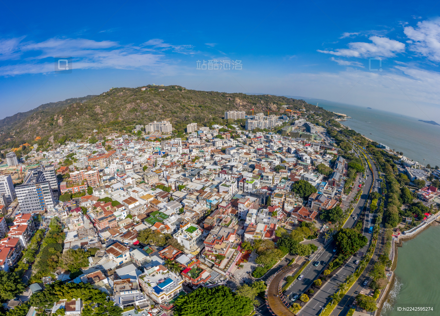 航拍福建厦门曾厝垵文创村闽南沿海小渔村
