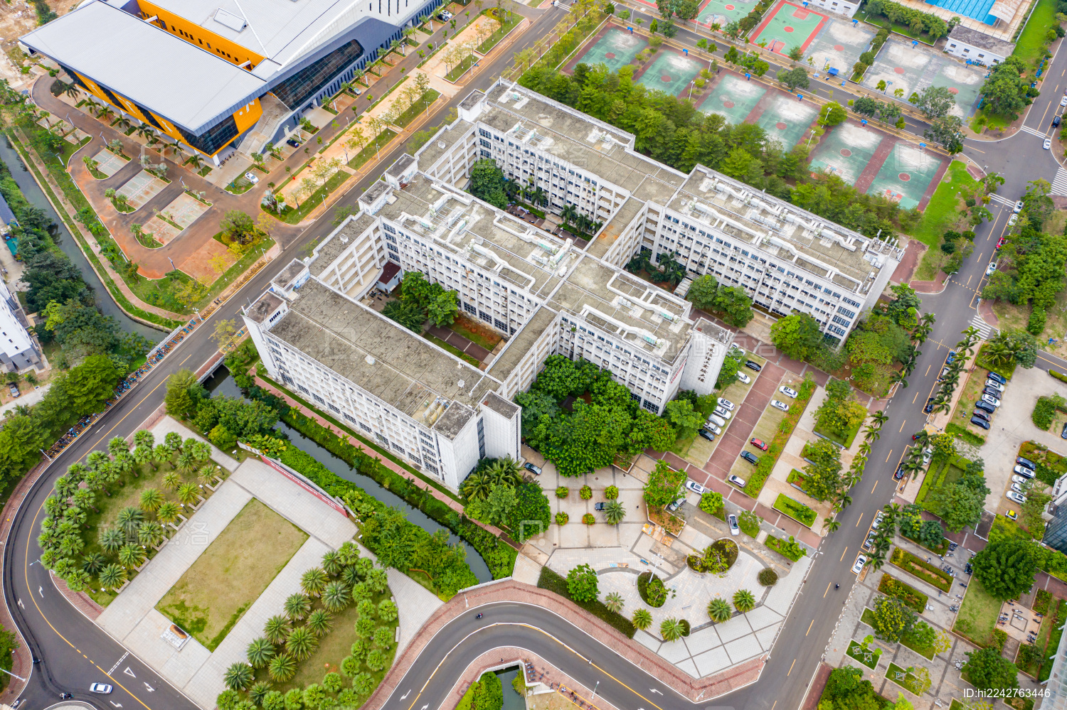 航拍海南大学海甸校区海甸岛海大高校校园_站酷海洛_正版图片_视频