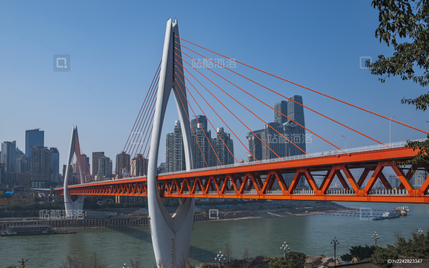 中国重庆市东水门大桥