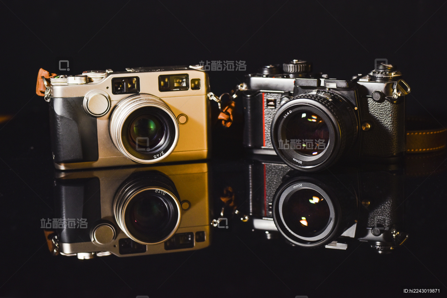 镜面上的旁轴胶片相机和胶片单反相机