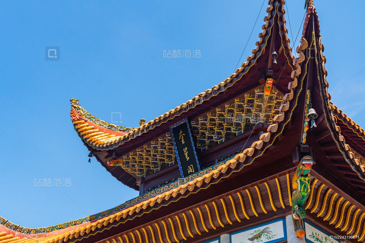 湖南省衡山市南岳大庙飞檐斗拱建筑特写