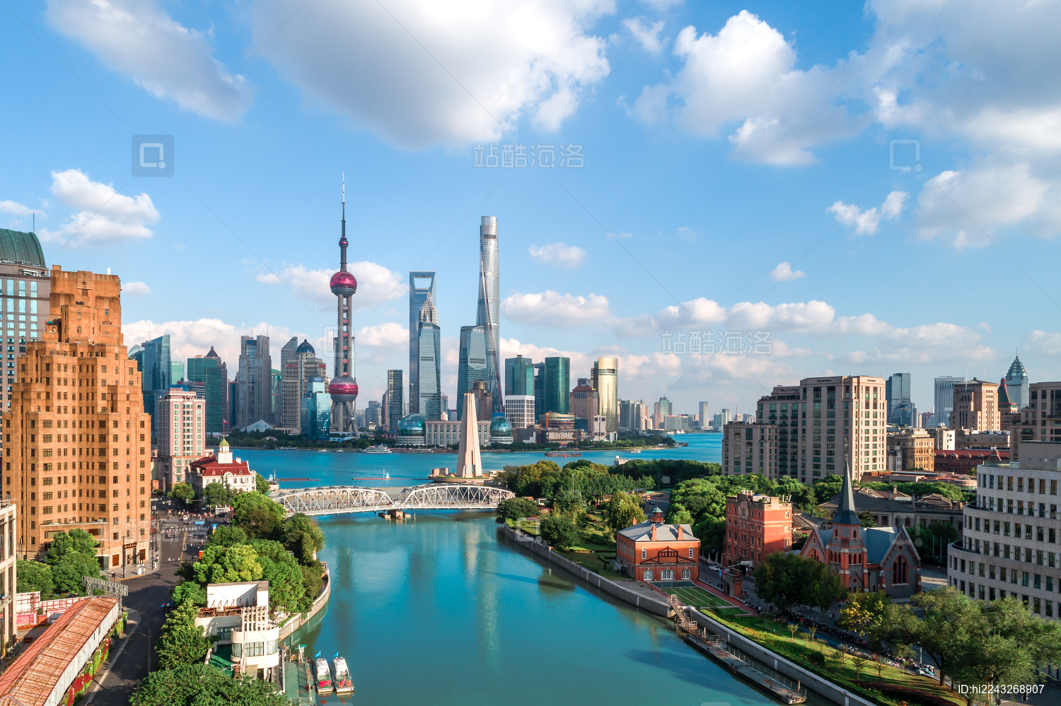 航拍上海陆家嘴全景_站酷海洛_正版图片_视频_字体_音乐素材交易平台