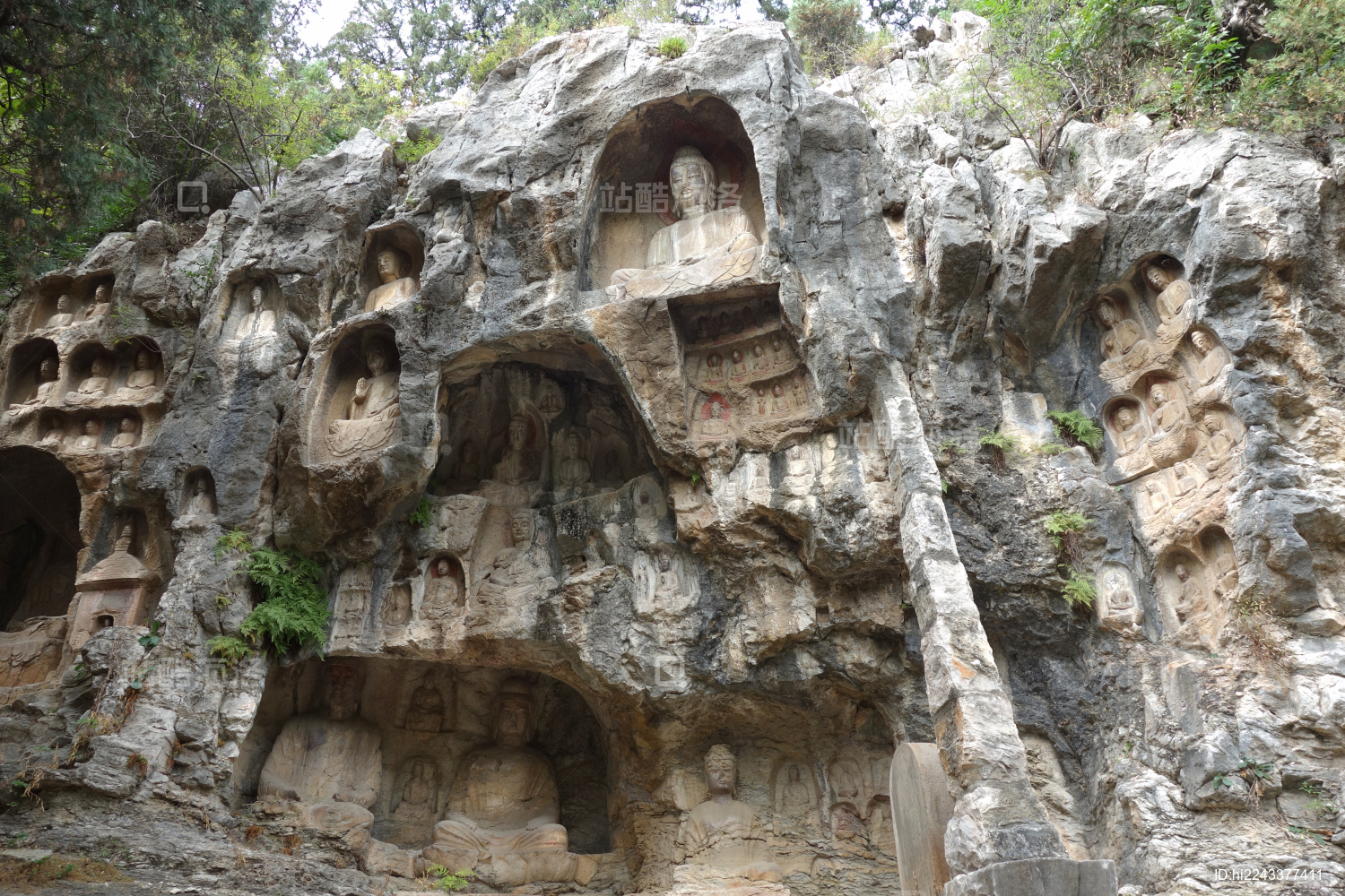 山东济南千佛崖石窟造像_站酷海洛_正版图片_视频_字体_音乐素材交易