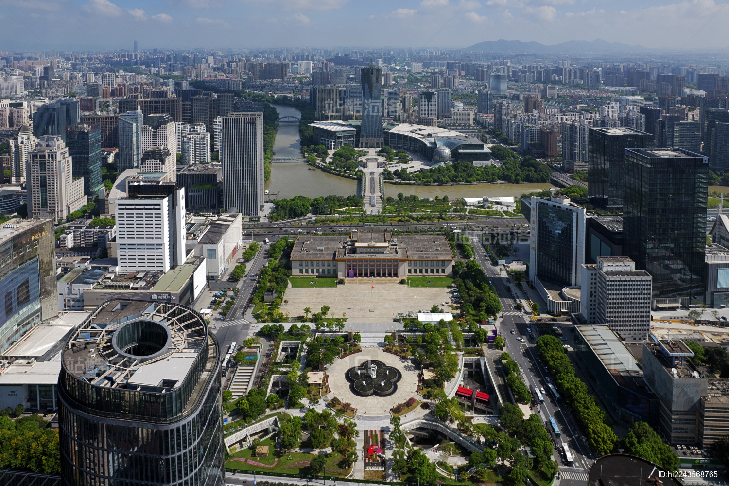 中国浙江杭州武林广场城市建筑风光