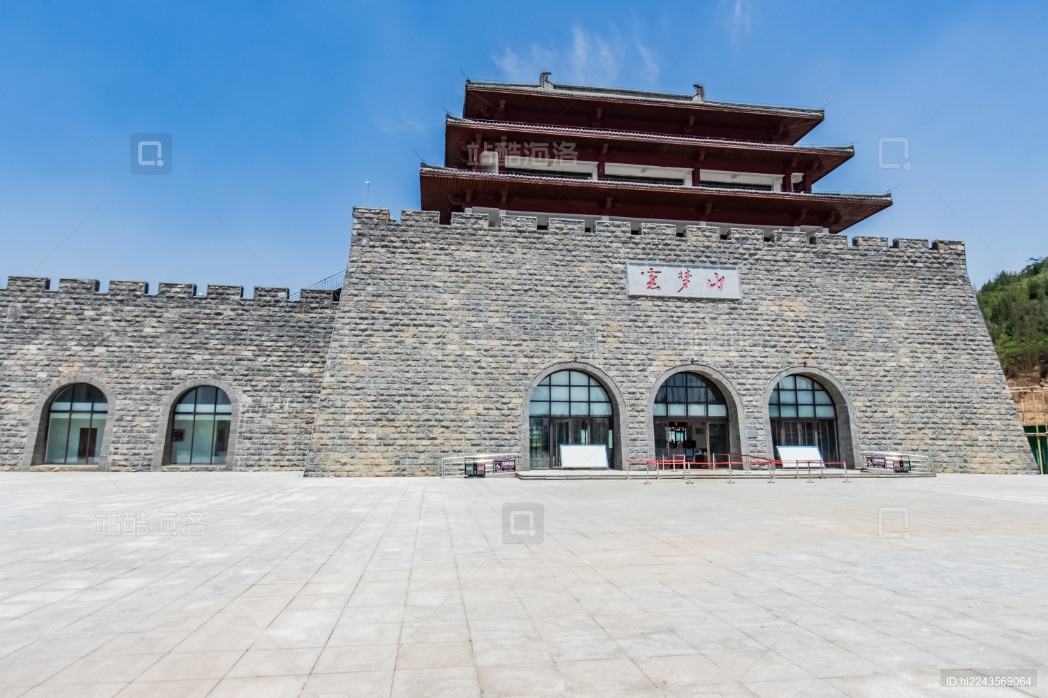 中国河南省鹤壁市淇县云梦山城楼园林建筑