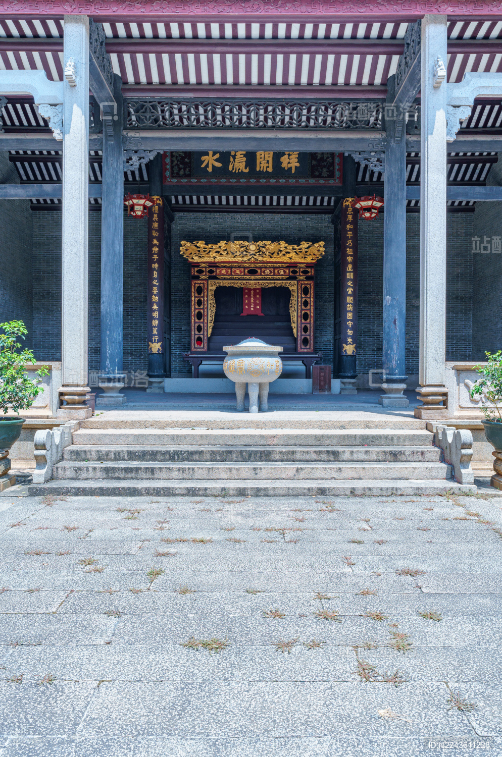 广州海珠小洲村简氏宗祠传统中式古建筑民居