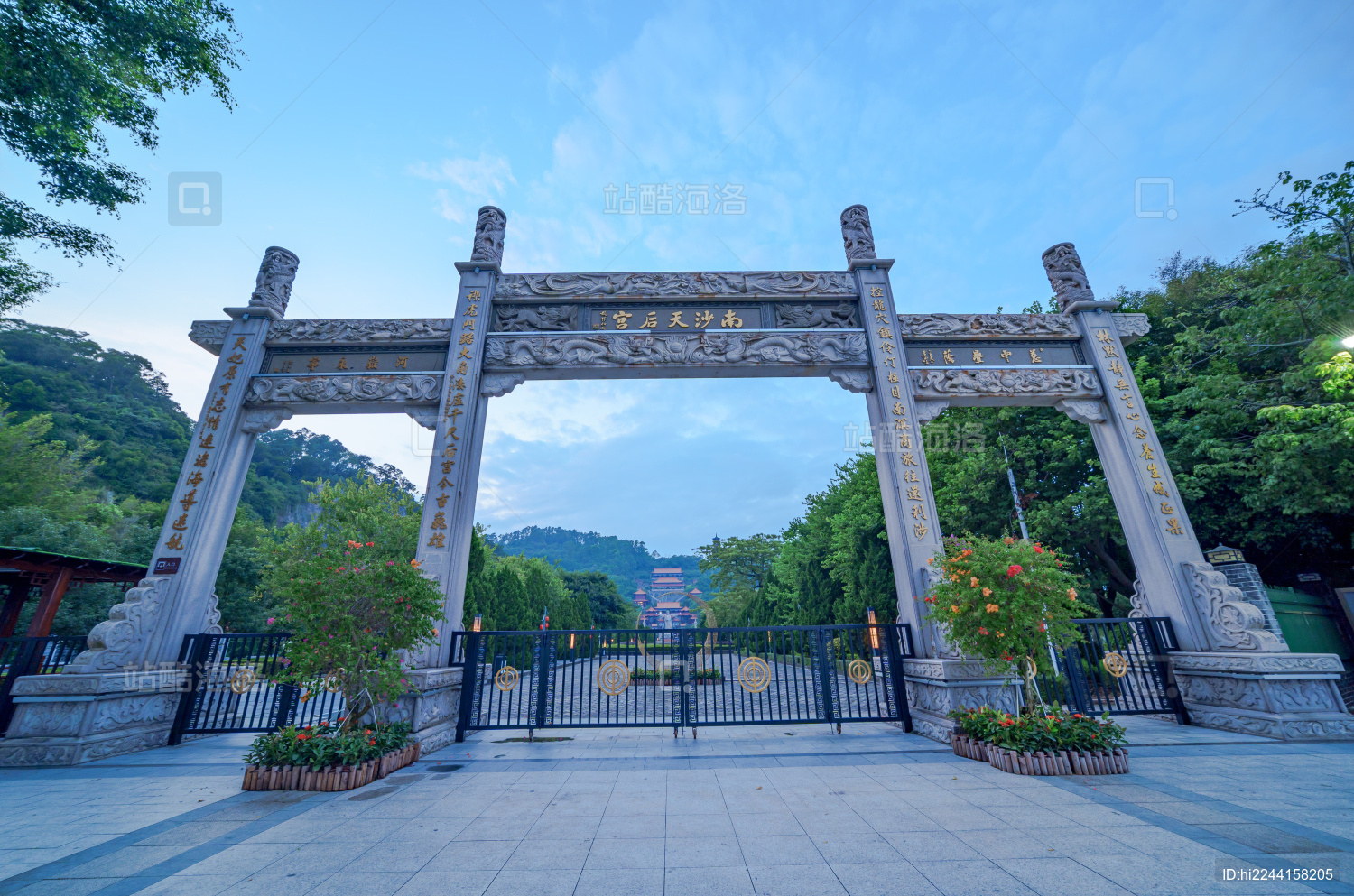 广州南沙天后宫景区入口中式牌坊牌楼建筑