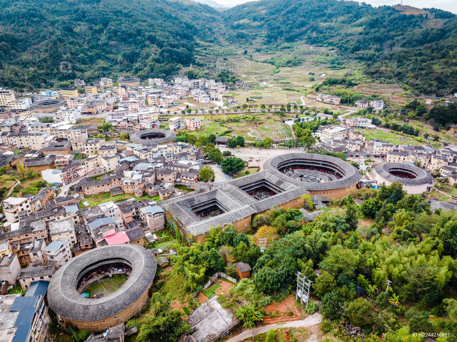 中国福建省龙岩市永定区土楼王景区