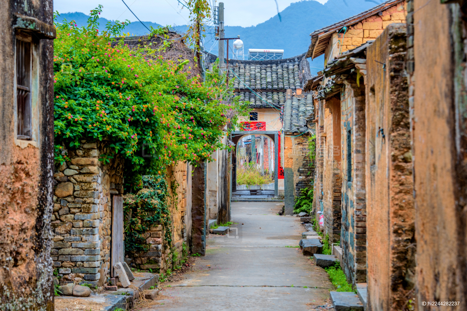 中国广东梅州丰顺建桥围