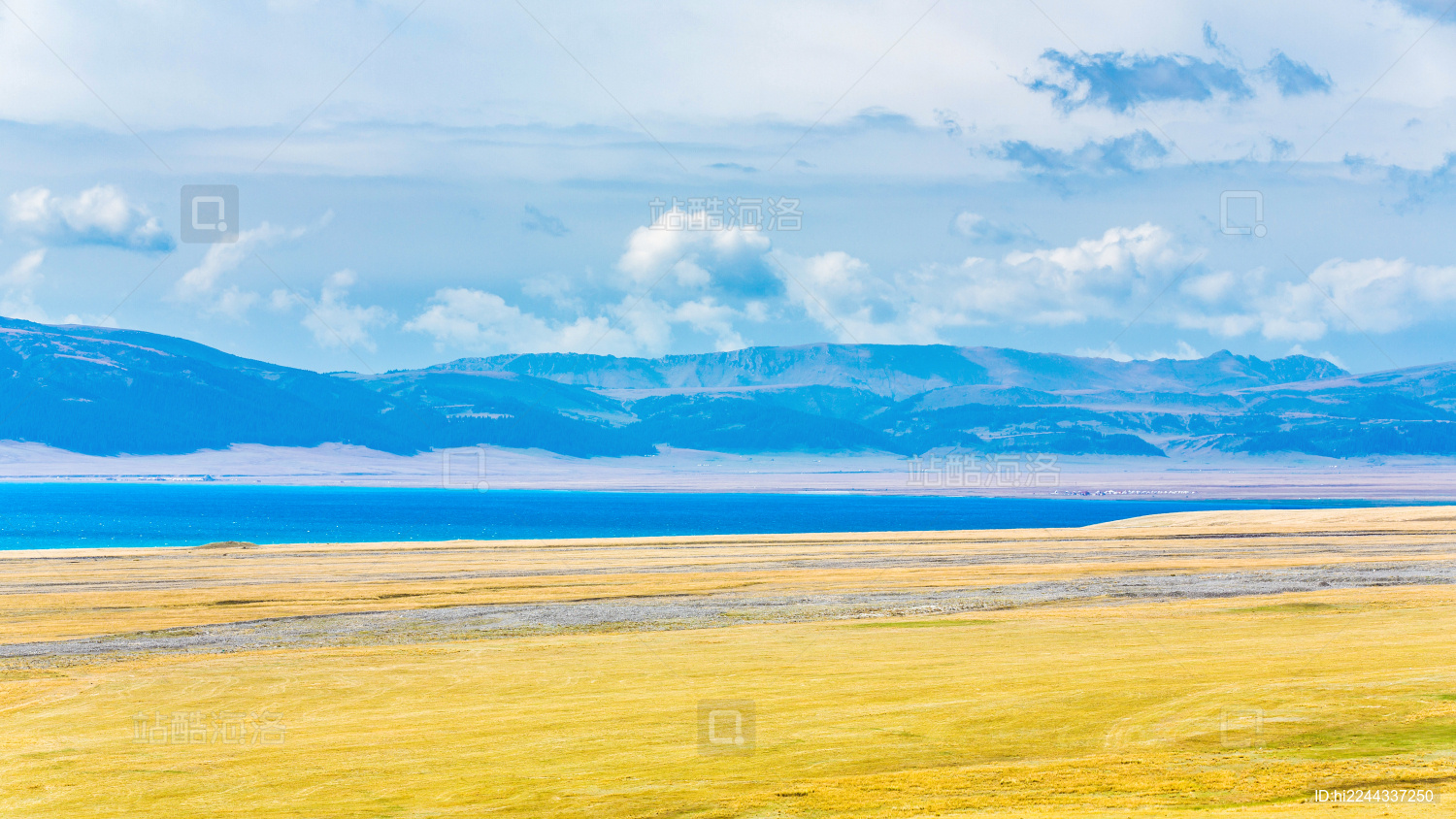 中国新疆维吾尔自治区博乐市赛里木湖风光